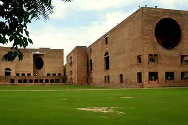 Distance learning from IIM